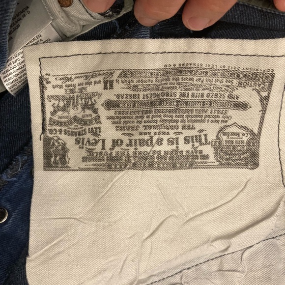 VGUC Men’s Levi’s 501 button fly jeans dark indigo 38 X 32 - Picture 8 of 8